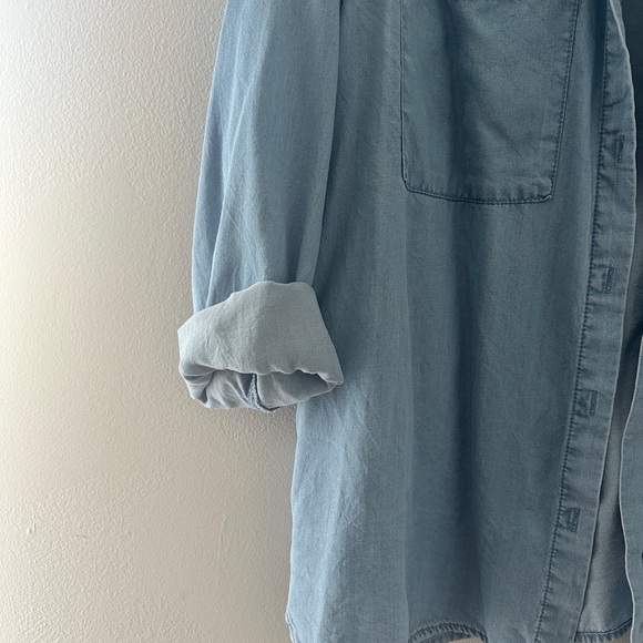 Chambray Button-Up - Picture 4 of 5